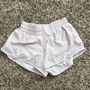 Lululemon Light Pink Hotty Hot Shorts 2.5 inch size 0